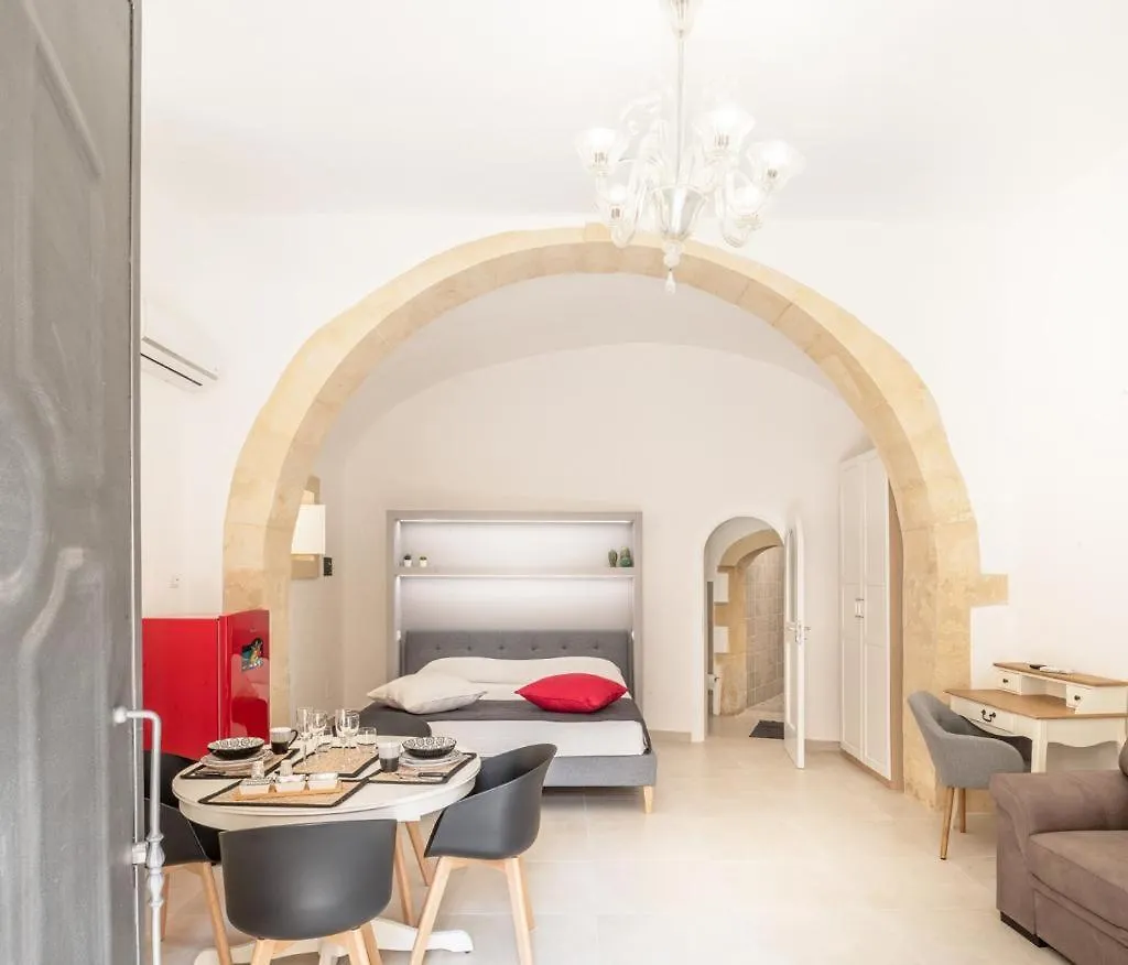Esperia Luxury Suite & Apartment Noto